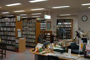 日野町図書館