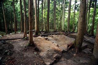 都合山たたら跡